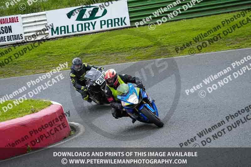 enduro digital images;event digital images;eventdigitalimages;mallory park;mallory park photographs;mallory park trackday;mallory park trackday photographs;no limits trackdays;peter wileman photography;racing digital images;trackday digital images;trackday photos